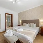 Lanzarote Volcan 10- Private Heated Pool *