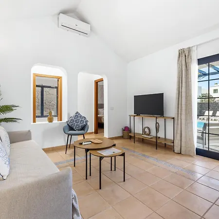 Villa Lanzarote Volcan 10 *