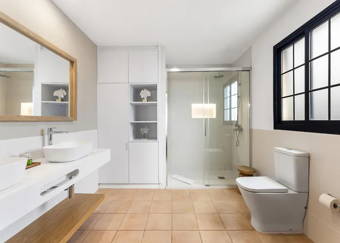 Lanzarote Volcan 10- Private Heated Pool Playa Blanca